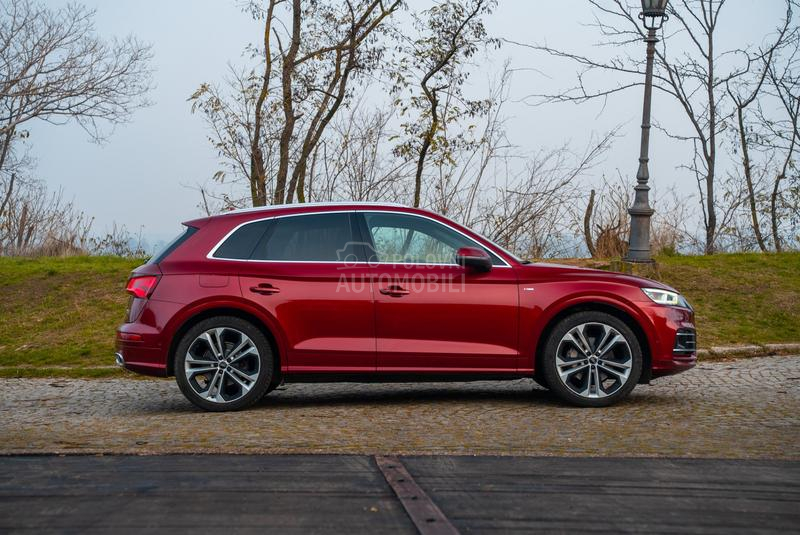 Audi Q5 55TFSIe/Air/RS/21