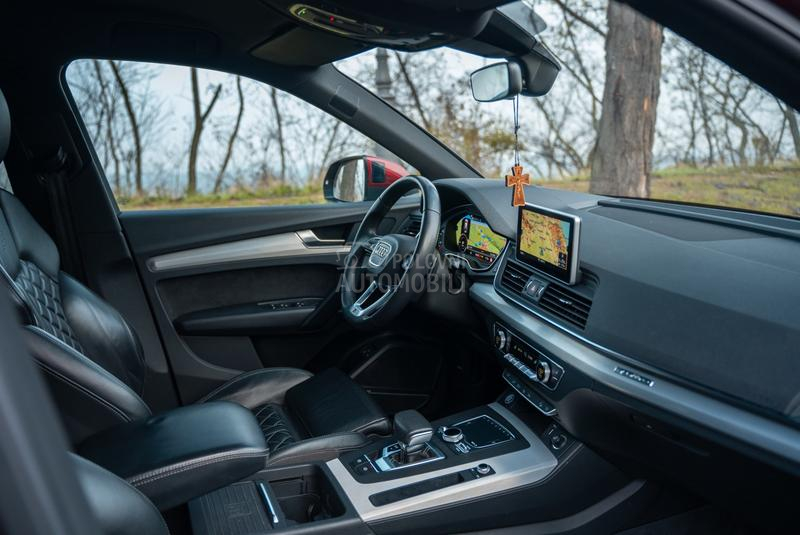 Audi Q5 55TFSIe/Air/RS/21