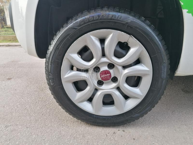 Fiat Panda 0.9i ENERGY CH