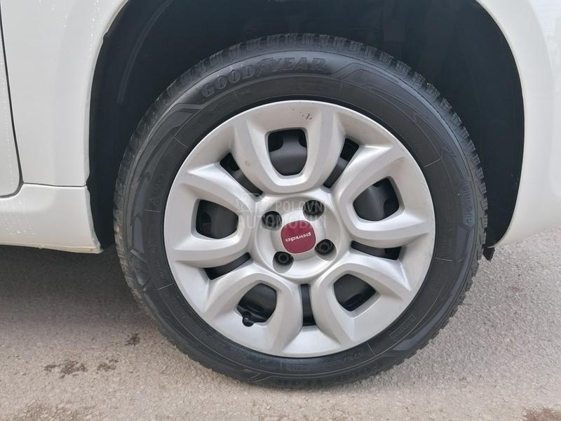 Fiat Panda 0.9i ENERGY CH