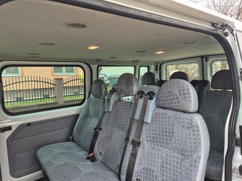 Ford Transit 9 SEDISTA krovna klima