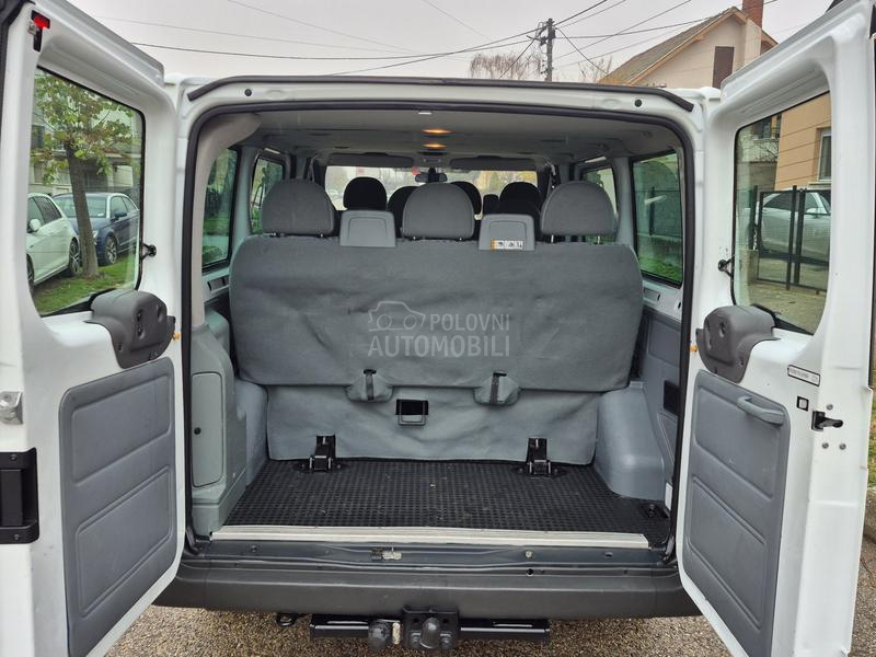 Ford Transit 9 SEDISTA krovna klima