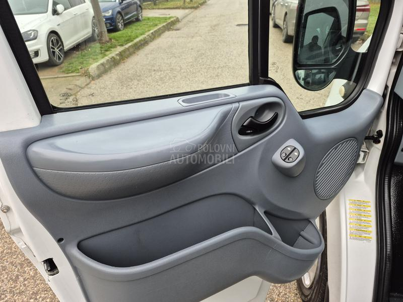 Ford Transit 9 SEDISTA krovna klima