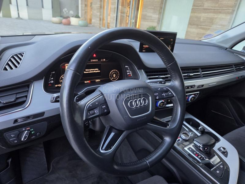 Audi Q7 E-TRON/PAN/360/VIRT