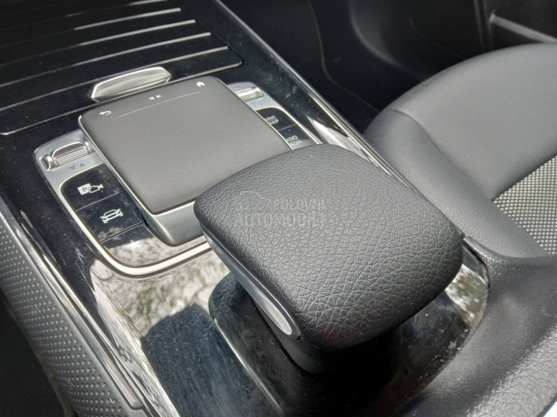 Mercedes Benz GLB 180 glb180cdi rata235