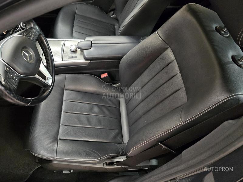 Mercedes Benz E 220 cdi 132000kim