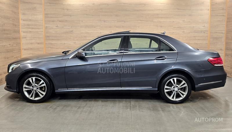 Mercedes Benz E 220 cdi 132000kim