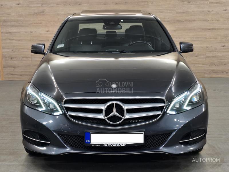Mercedes Benz E 220 cdi 132000kim