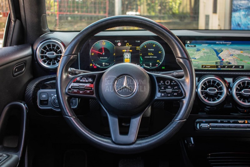 Mercedes Benz A 180 Panoram A180cdi