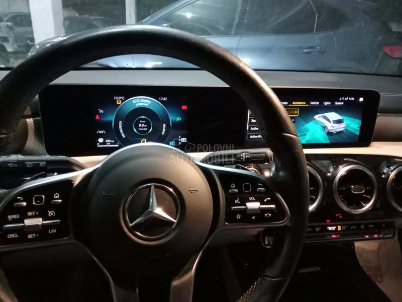 Mercedes Benz CLA 200 Shooting Brake 