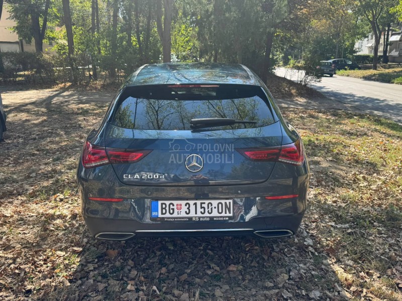 Mercedes Benz CLA 200 Shooting Brake 