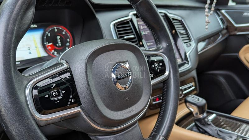 Volvo XC90 2.0 D5 /F-U-L/