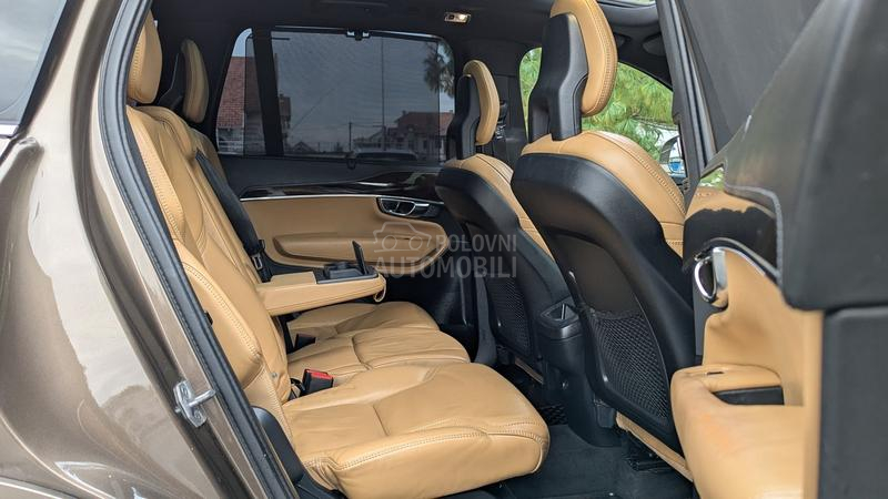 Volvo XC90 2.0 D5 /F-U-L/