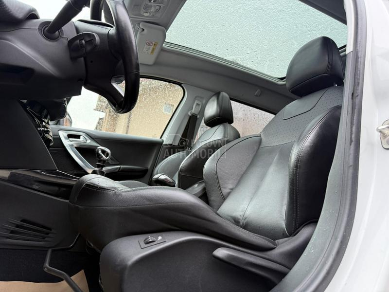 Peugeot 2008 1.6 HDI/ALLURE