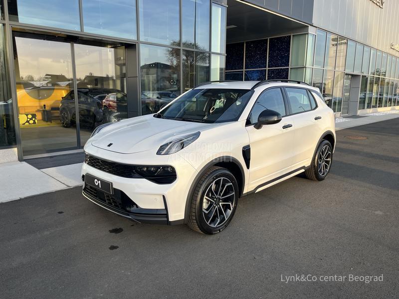 Lynk & Co 01 CORE