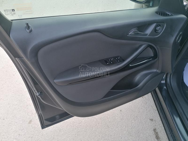 Opel Zafira 1.4i ECO FLEX CH
