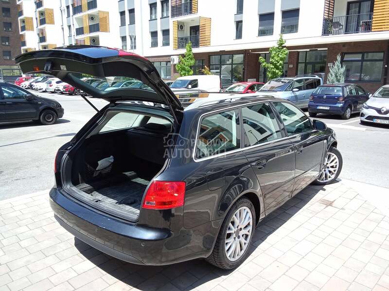 Audi A4 2.0tdi S line