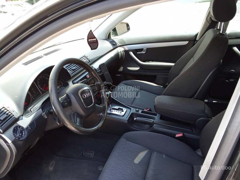 Audi A4 2.0tdi S line