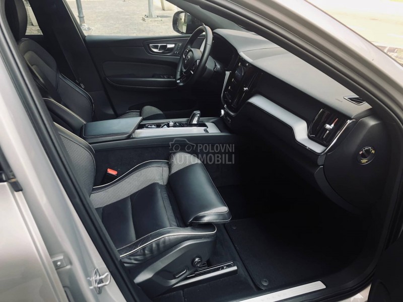 Volvo XC60 R Design restyling