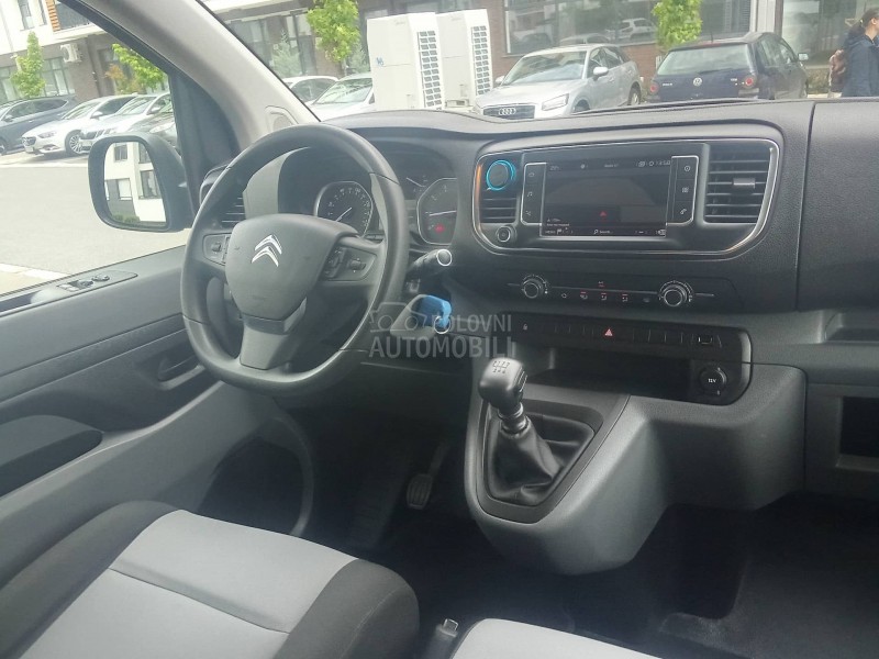 Citroen Jumpy 9 seats
