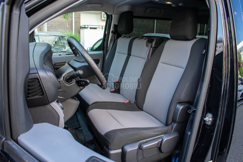 Citroen Jumpy 9 seats