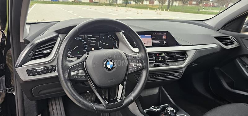 BMW 116 116d sport