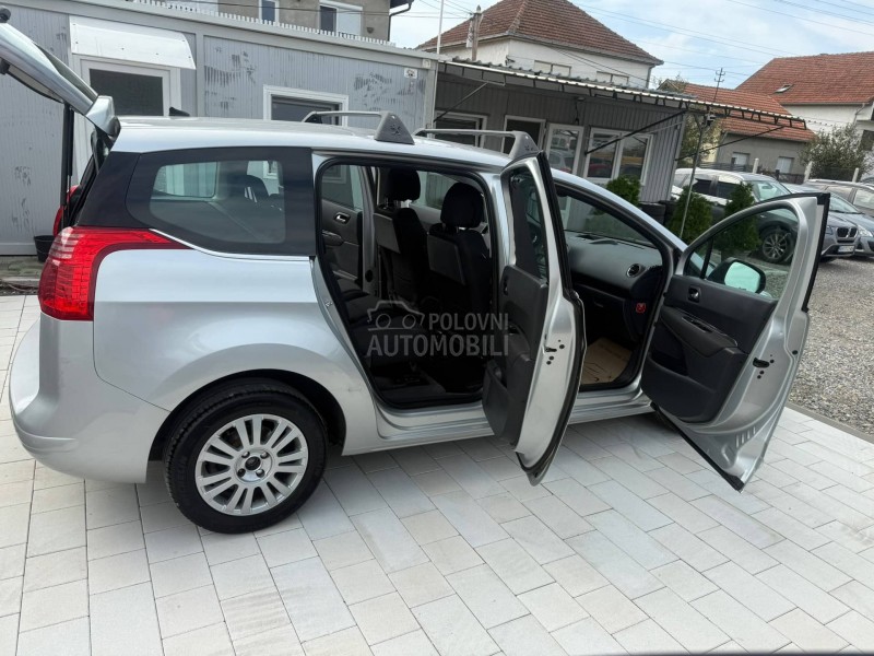 Peugeot 5008 1.6 HDi