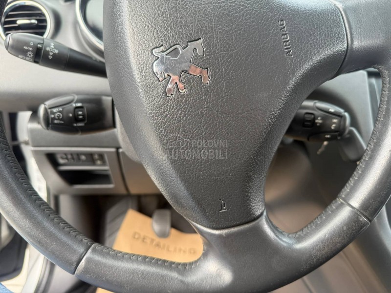 Peugeot 5008 1.6 HDi