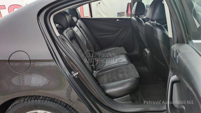 Volkswagen Passat B6 2.0 TDi/HIGHLINE/BKP