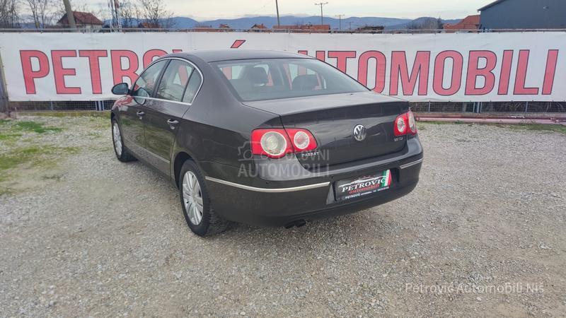 Volkswagen Passat B6 2.0 TDi/HIGHLINE/BKP