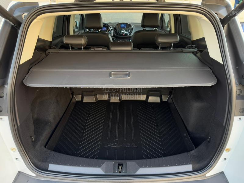 Ford Kuga 2.0 TDCI TITANIUM