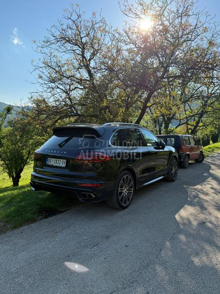 Porsche Cayenne turbo