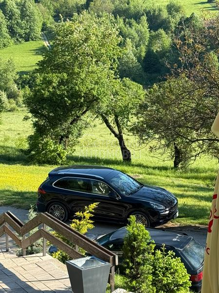 Porsche Cayenne turbo