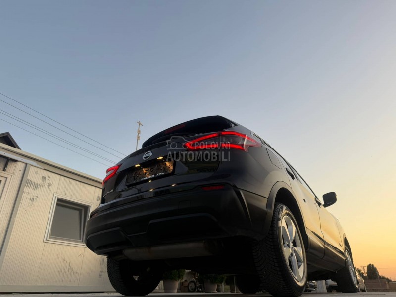 Nissan Qashqai 1.5 dci