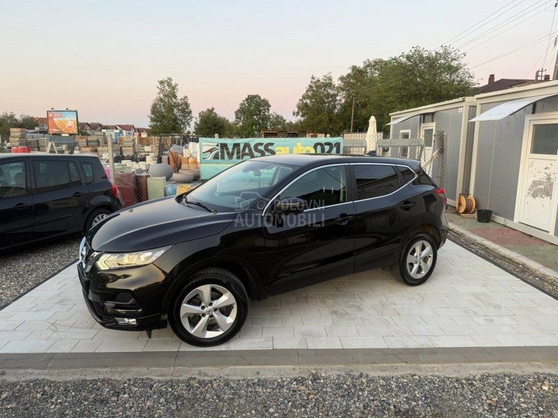 Nissan Qashqai 1.5 dci