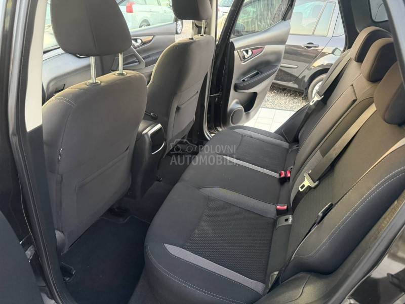 Nissan Qashqai 1.5 dci