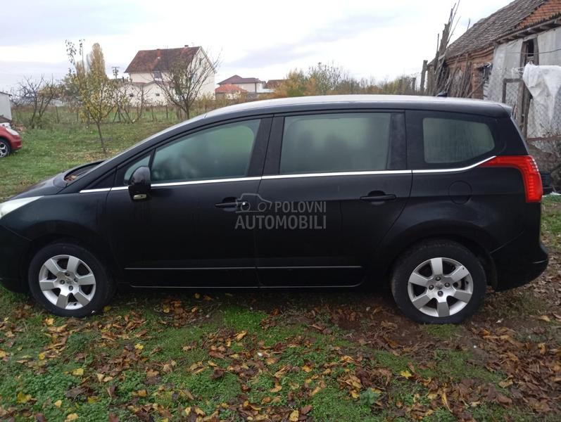 Peugeot 5008 2013. god. -  kompletan auto u delovima