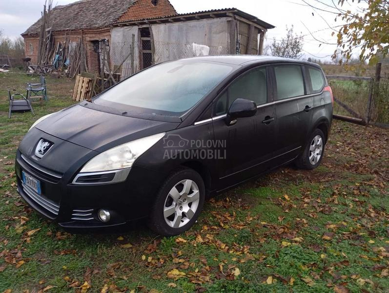 Peugeot 5008 2013. god. -  kompletan auto u delovima