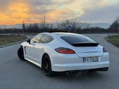 Porsche Panamera S