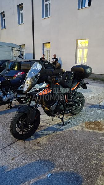 KTM 1050