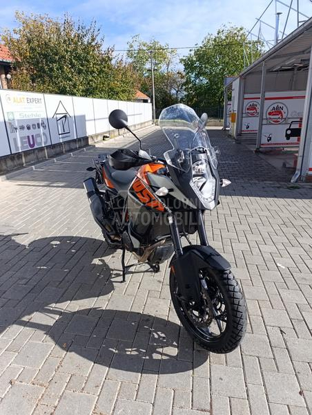 KTM 1050