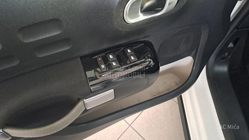 Citroen C3 1.2NAV LED USB 62000