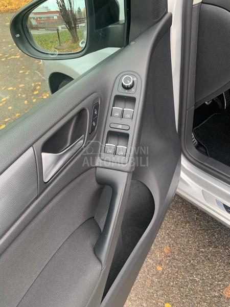 Volkswagen Golf 6 1.2 style