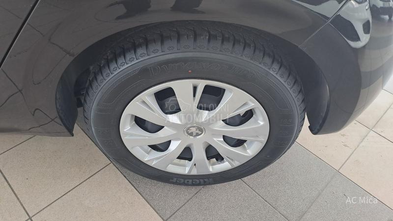 Peugeot 208 1.2NAV LED USB 44000