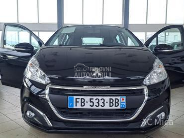 Peugeot 208 1.2NAV LED USB 44000