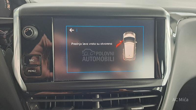 Peugeot 208 1.2NAV LED USB 44000