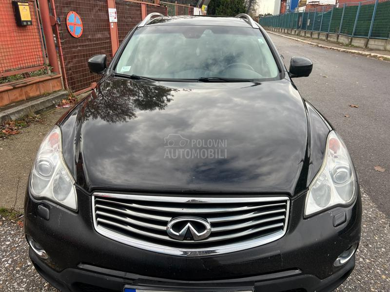 Infiniti EX30 3.0