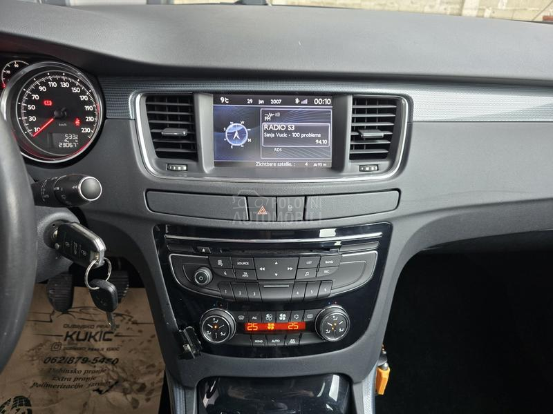 Peugeot 508 2.0 HDI PANO