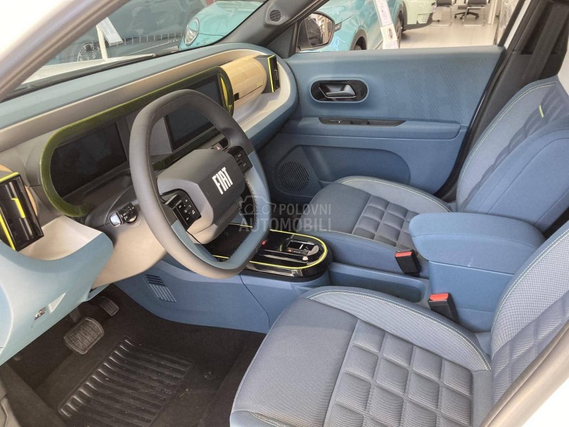 Fiat Grande Panda La Prima Hybrid