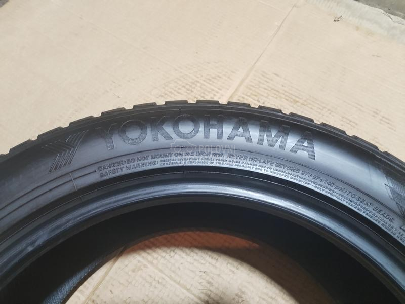 Yokohama 235/55 R19 Zimska